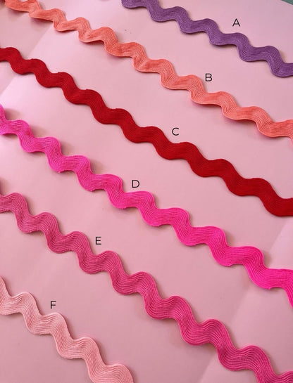 Wavy Cushion- Mix & Match (Henry & Kodi Font)