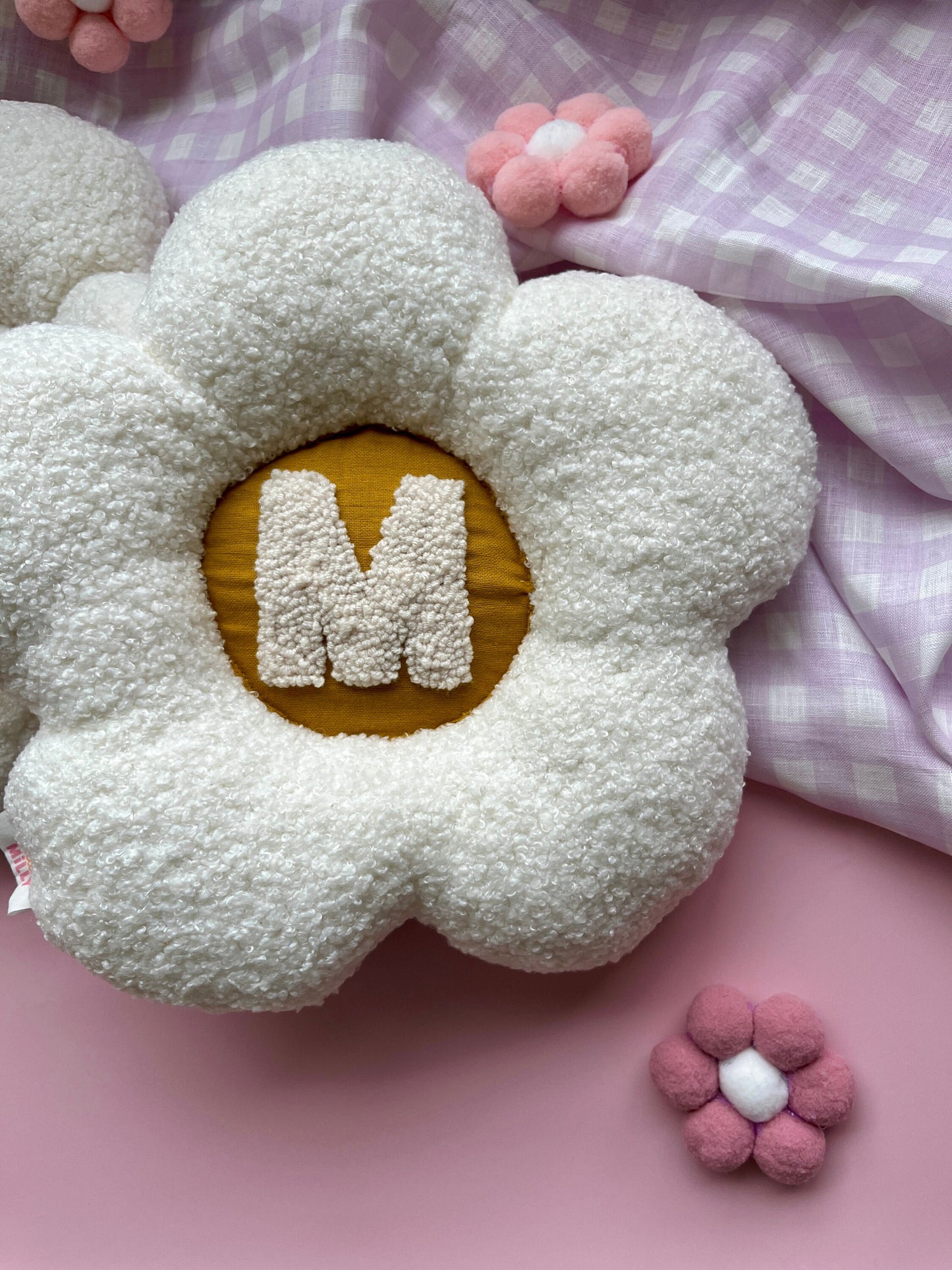 Daisy Initial Cushion